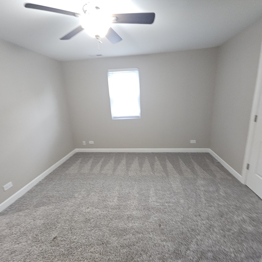 906 S 10th Avenue, Maywood, IL 60153