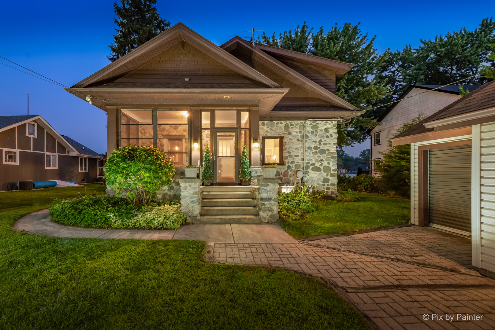 2301 Fairview Avenue, Johnsburg, IL 60051