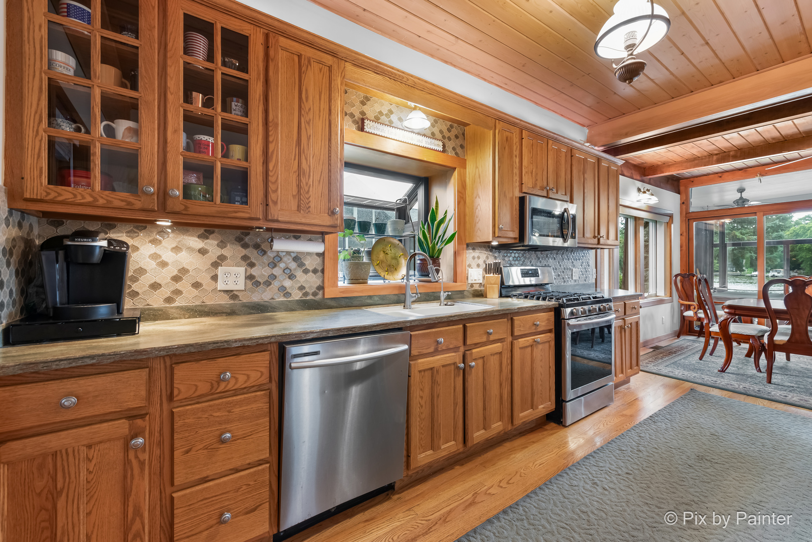 2301 Fairview Avenue, Johnsburg, IL 60051