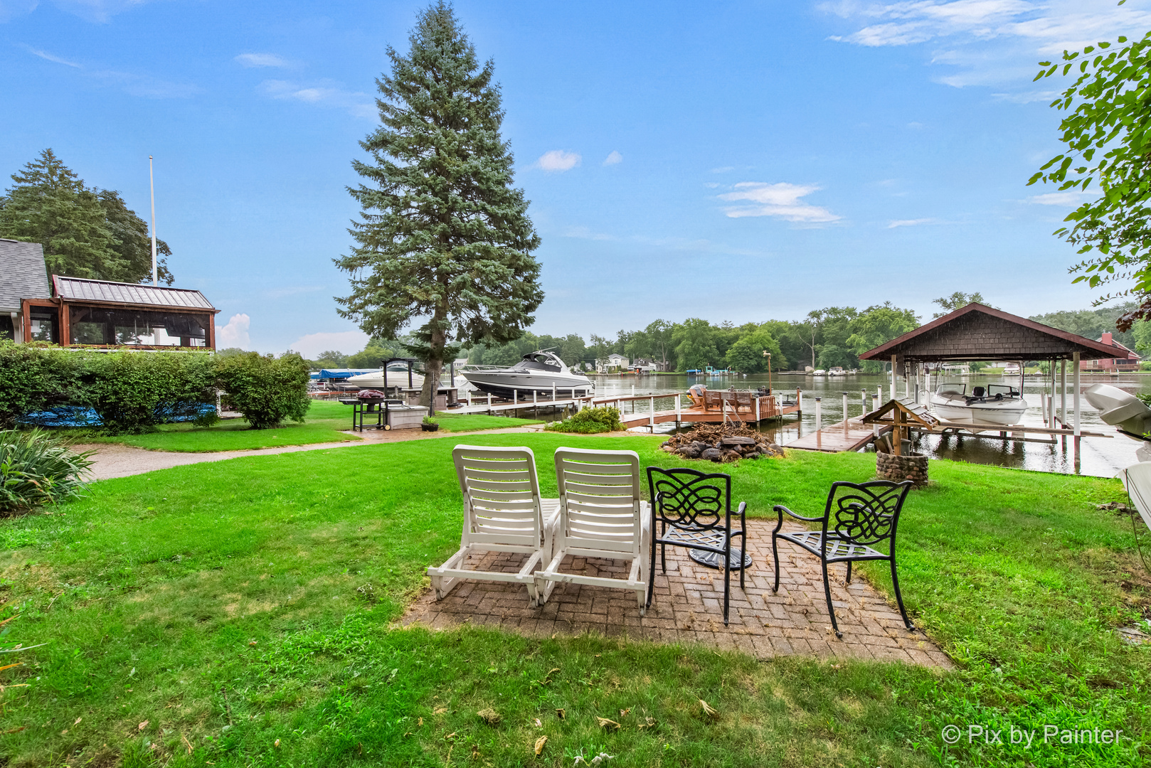 2301 Fairview Avenue, Johnsburg, IL 60051