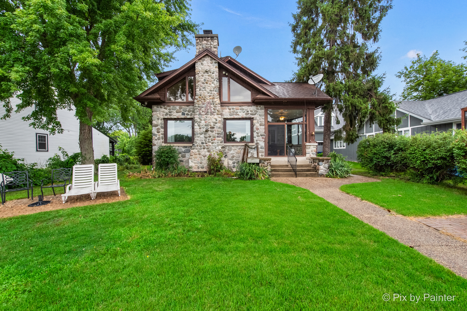 2301 Fairview Avenue, Johnsburg, IL 60051