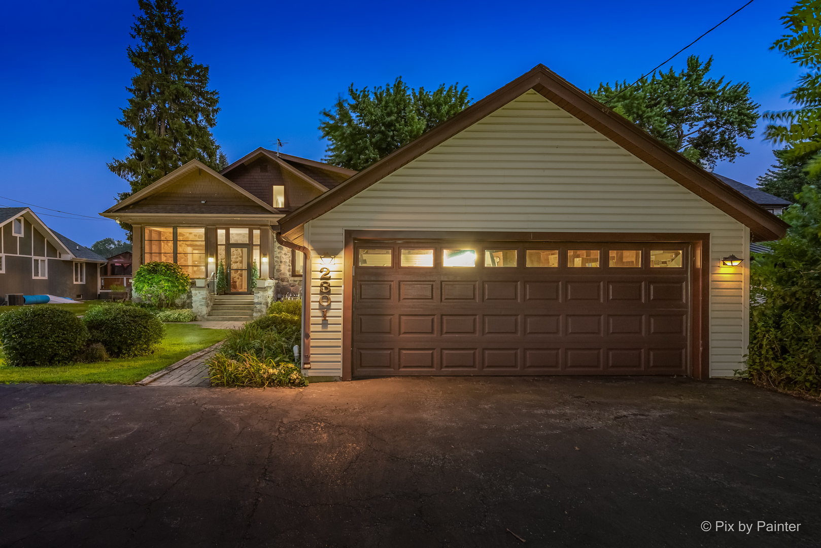 2301 Fairview Avenue, Johnsburg, IL 60051
