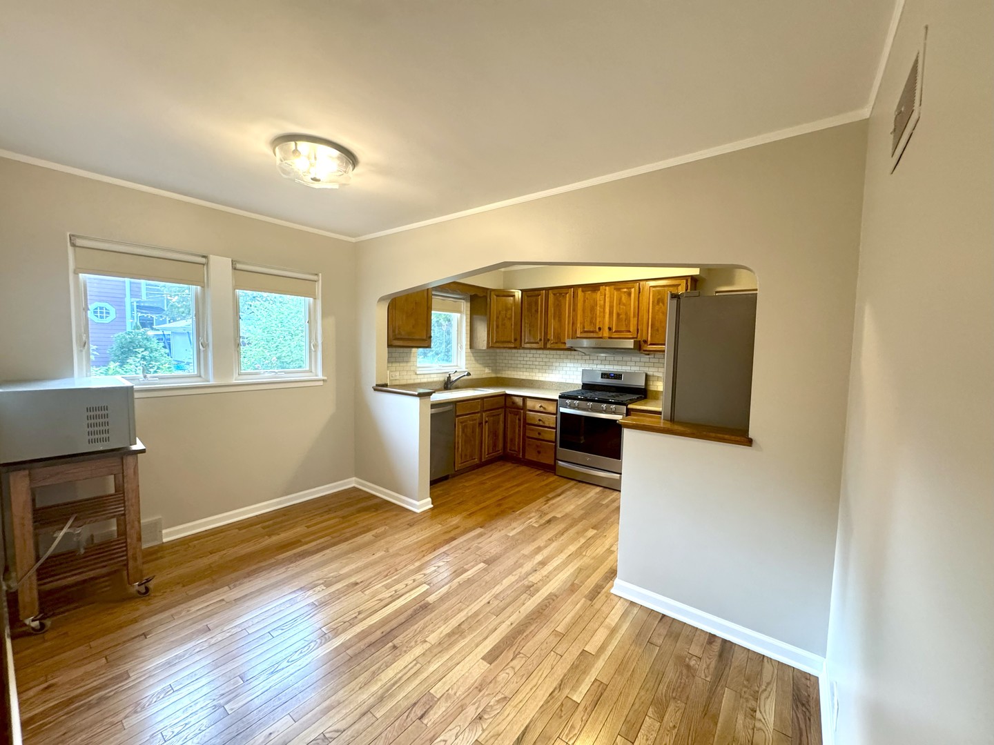 4840 Prospect Avenue, Downers Grove, IL 60515