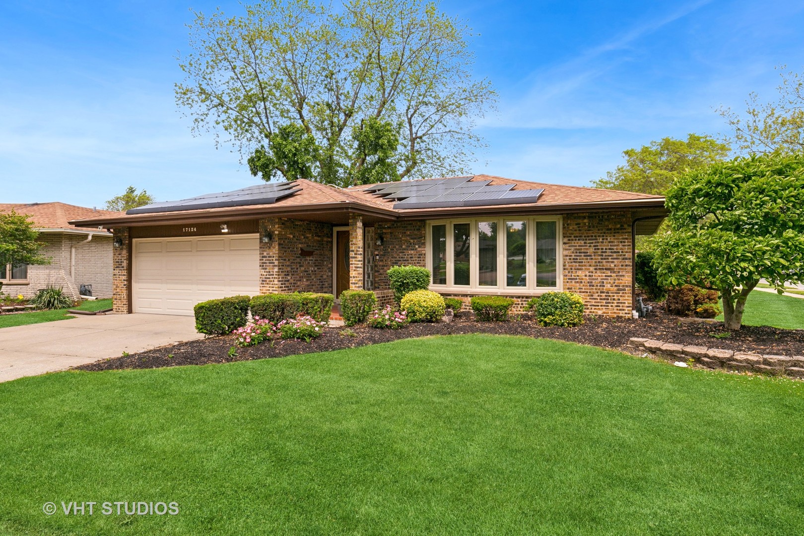 17124 Langley Avenue, South Holland, IL 60473