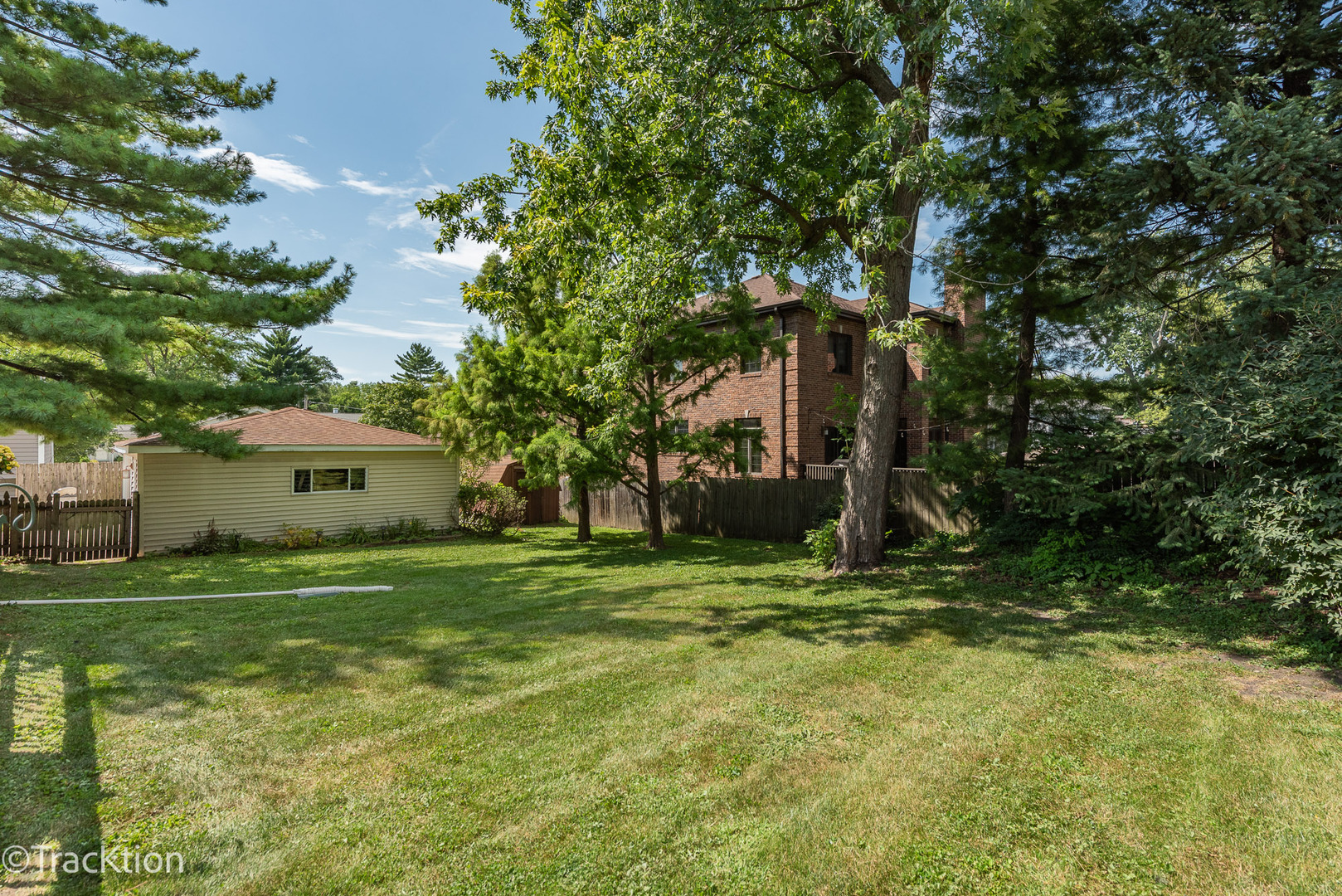 138 W Chicago Avenue, Westmont, IL 60559