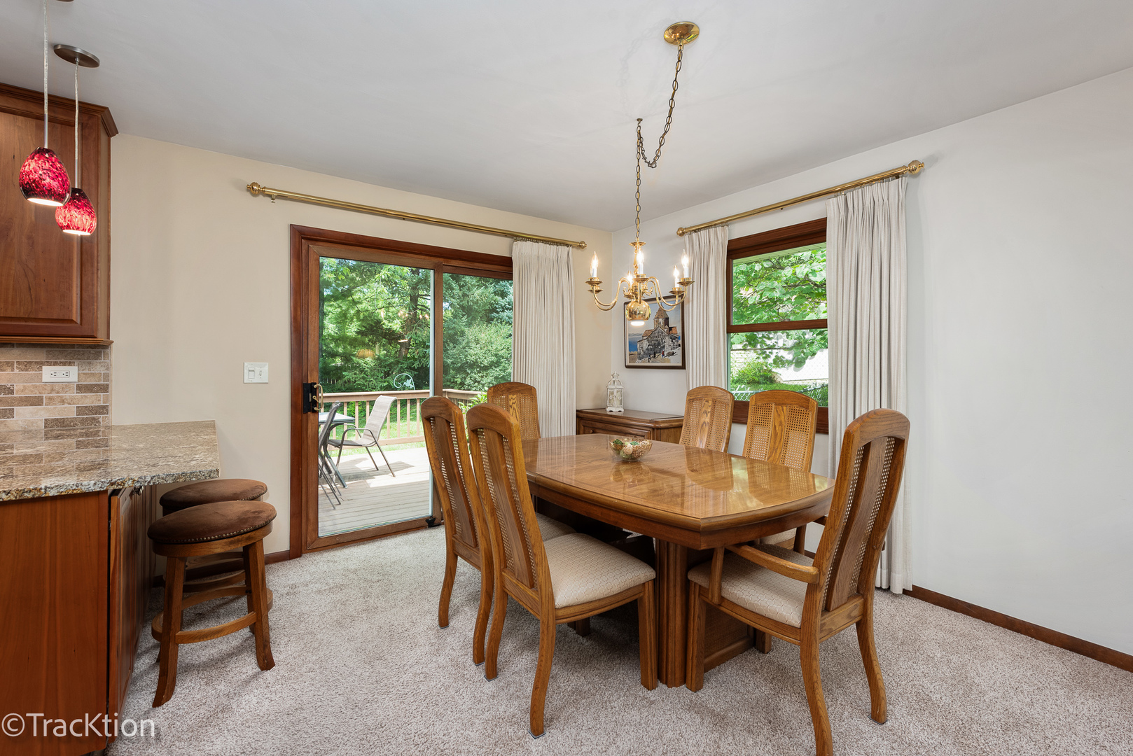 138 W Chicago Avenue, Westmont, IL 60559