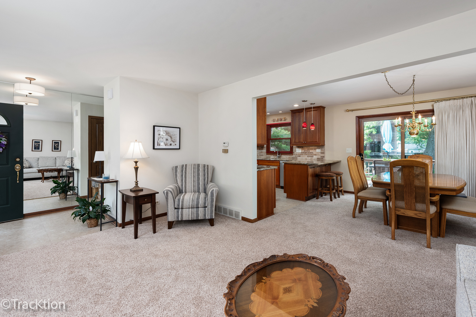 138 W Chicago Avenue, Westmont, IL 60559
