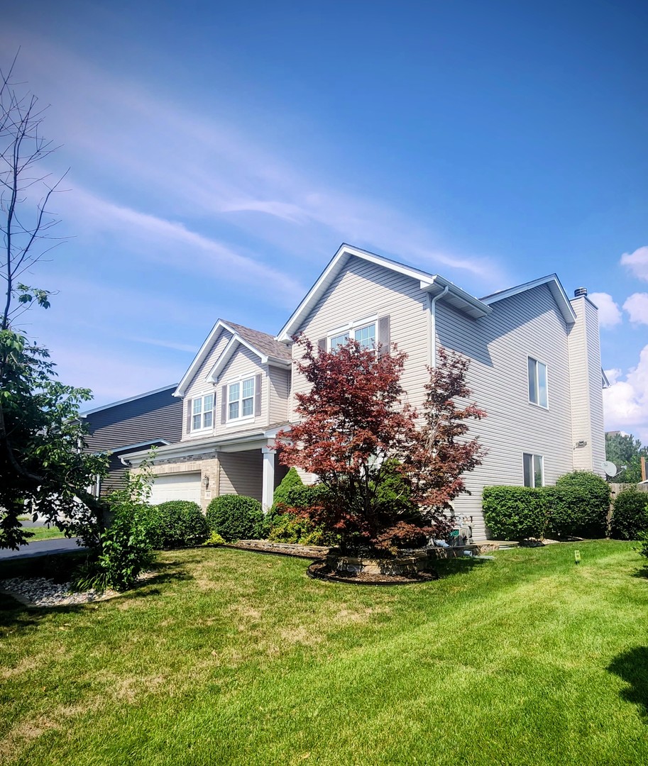 1612 Whisper Glen Drive, Plainfield, IL 60586