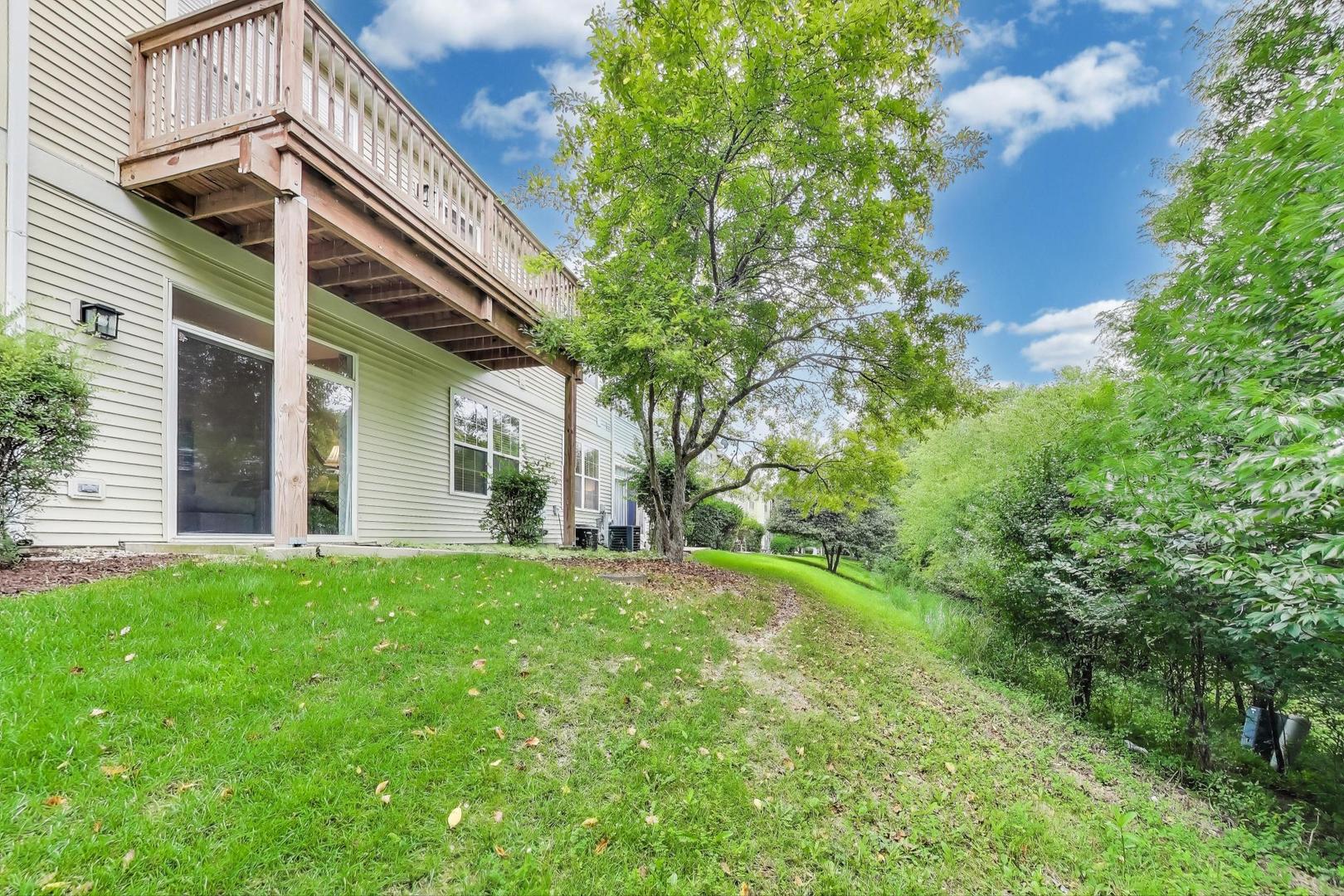 1316 BROOKDALE Drive #1316, Carpentersville, IL 60110