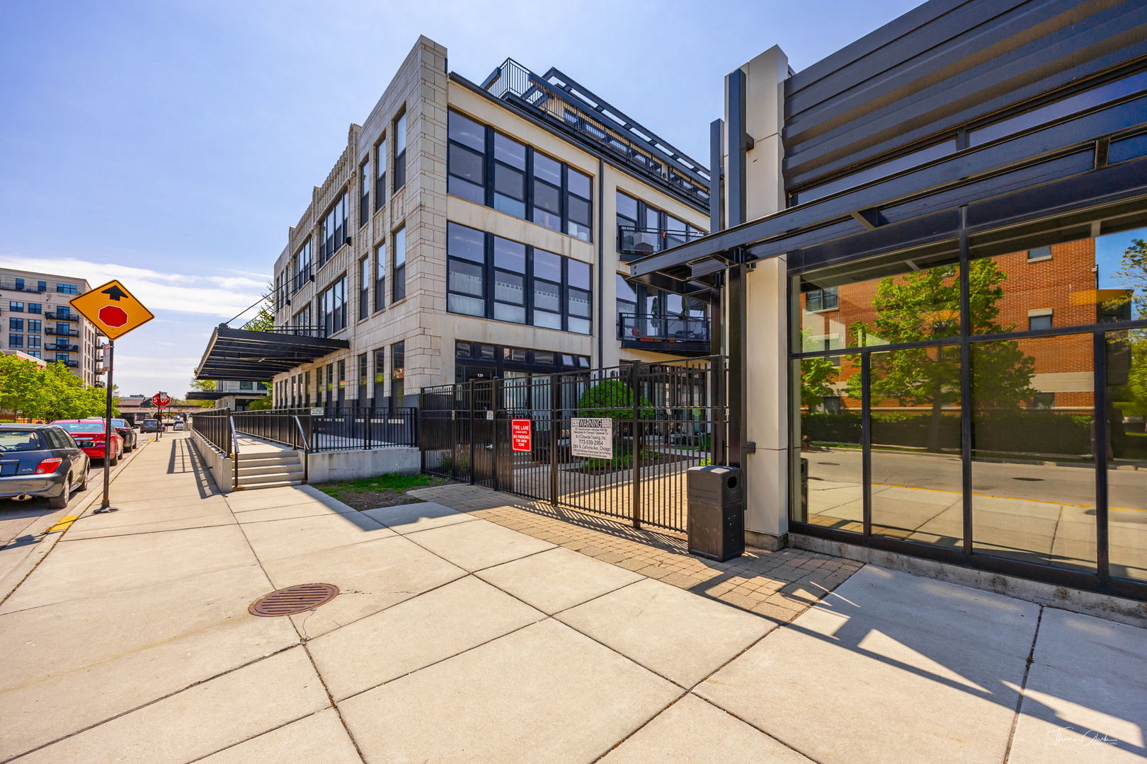 1000 W 15th Street #116, Chicago, IL 60608