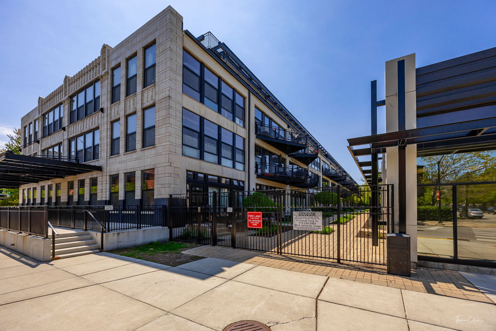 1000 W 15th Street #116, Chicago, IL 60608