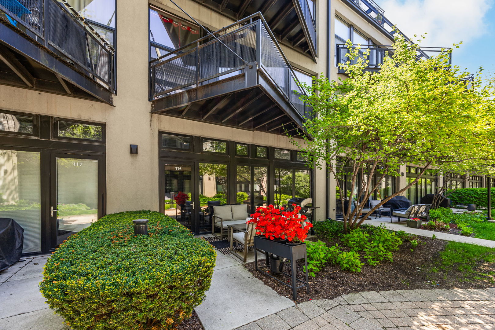 1000 W 15th Street #116, Chicago, IL 60608
