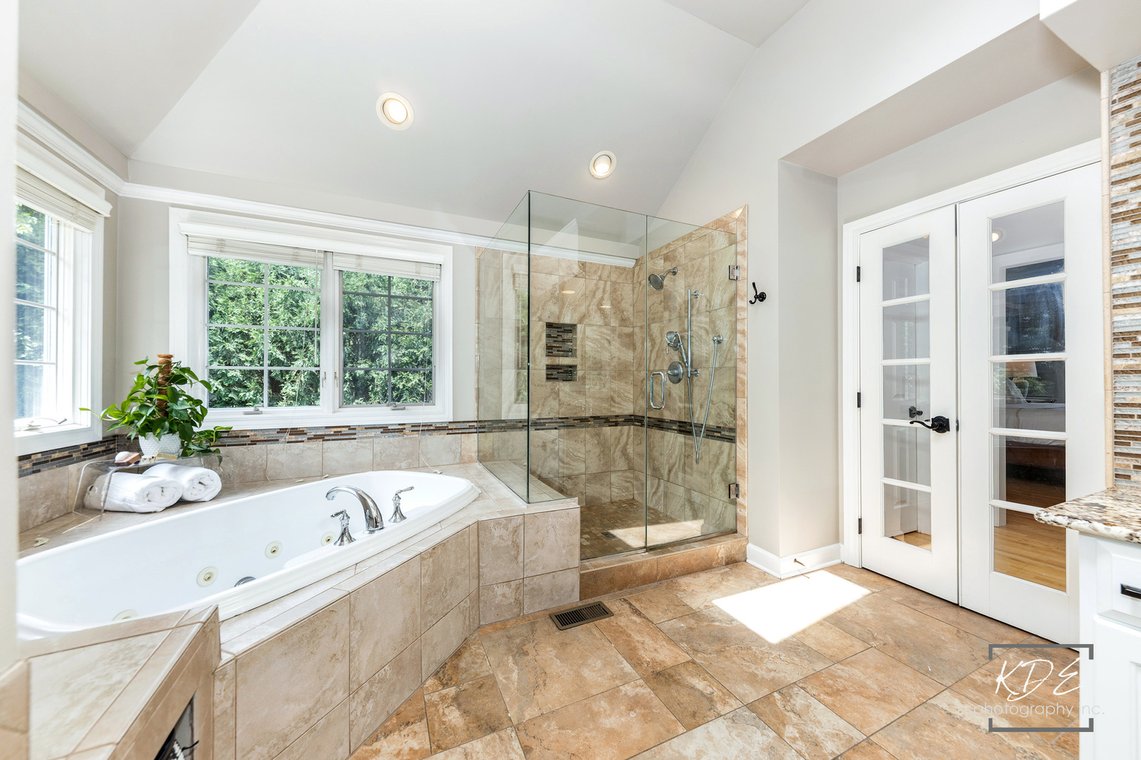 2247 PALMER Circle, Naperville, IL 60564