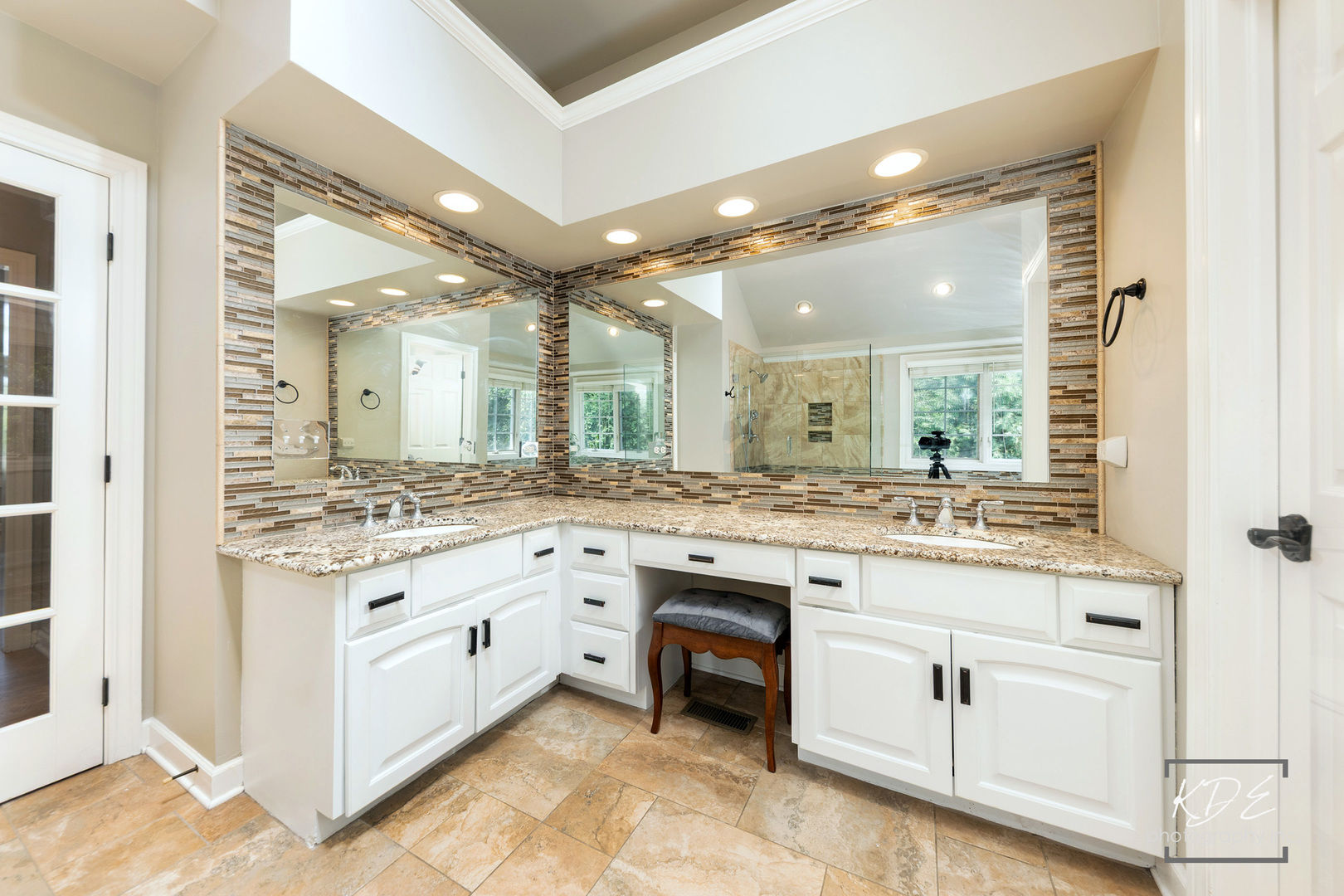 2247 PALMER Circle, Naperville, IL 60564