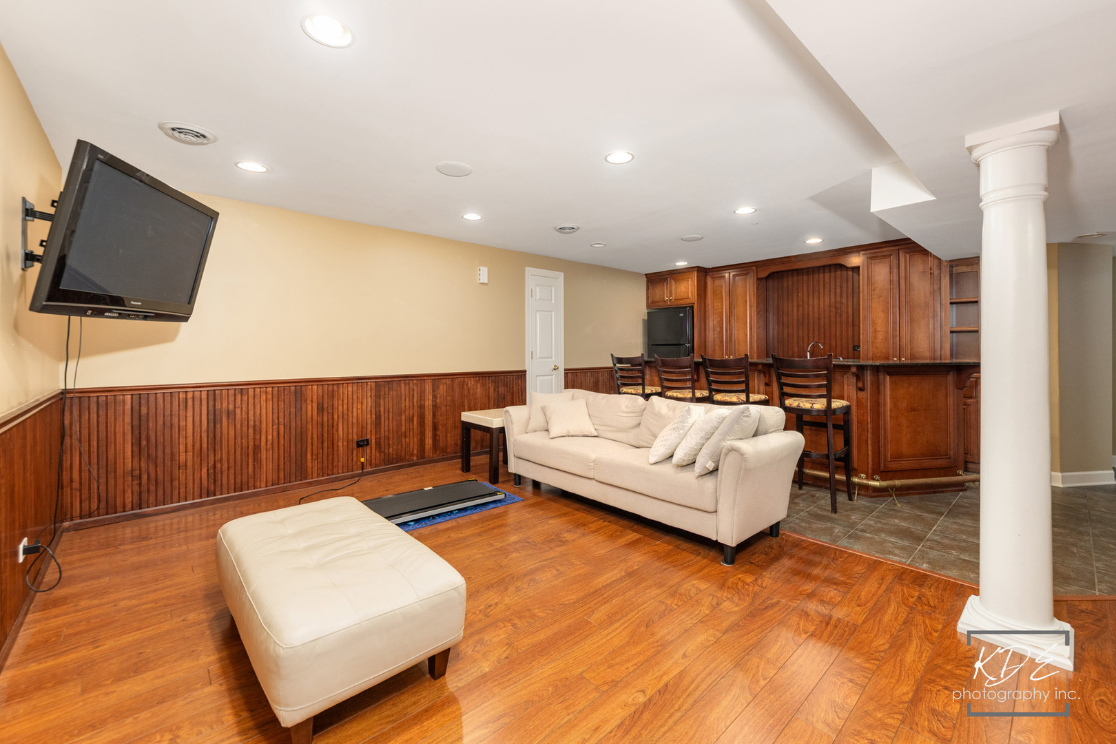 2247 PALMER Circle, Naperville, IL 60564
