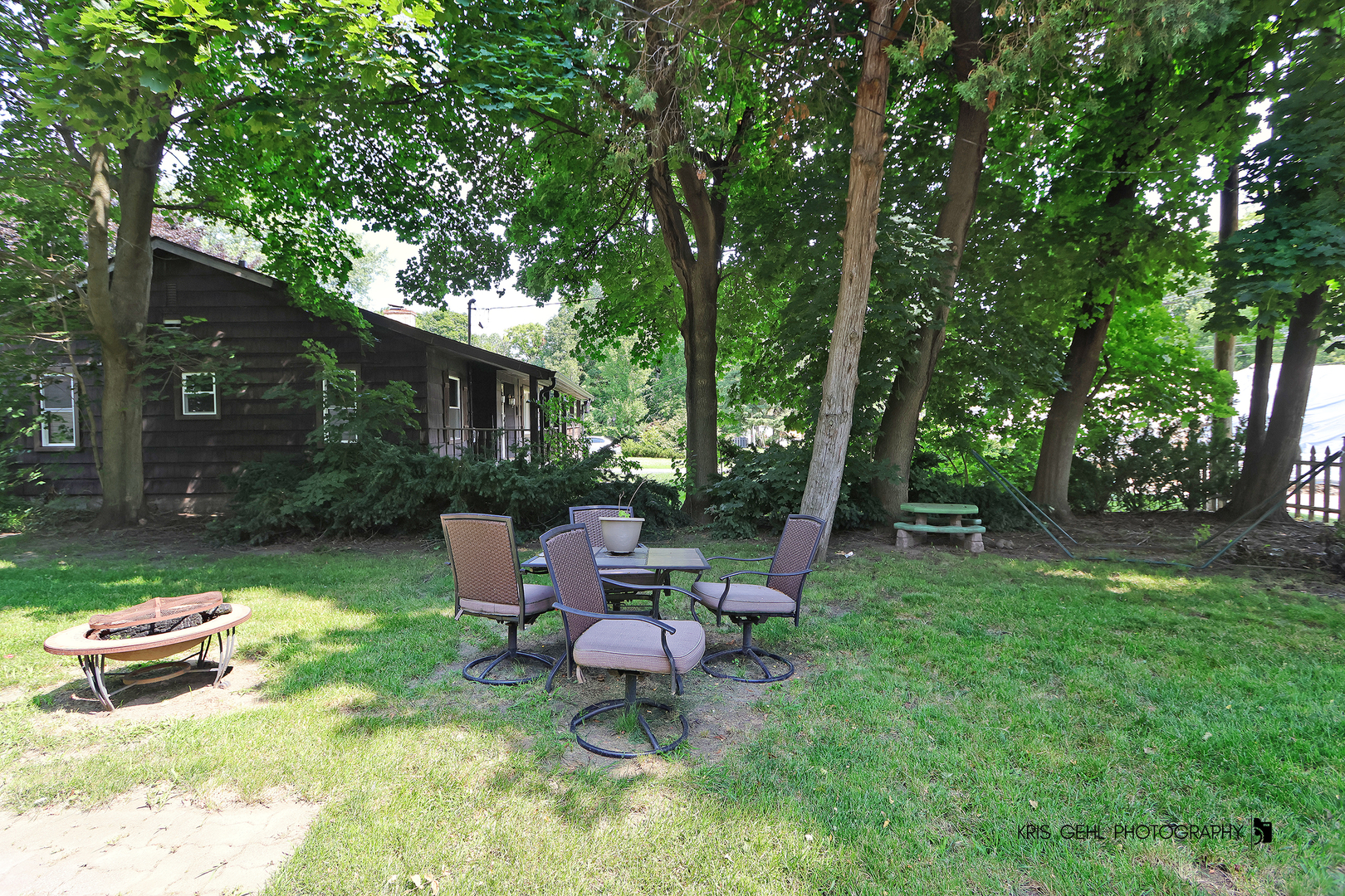 38878 N Sheridan Road, Beach Park, IL 60099