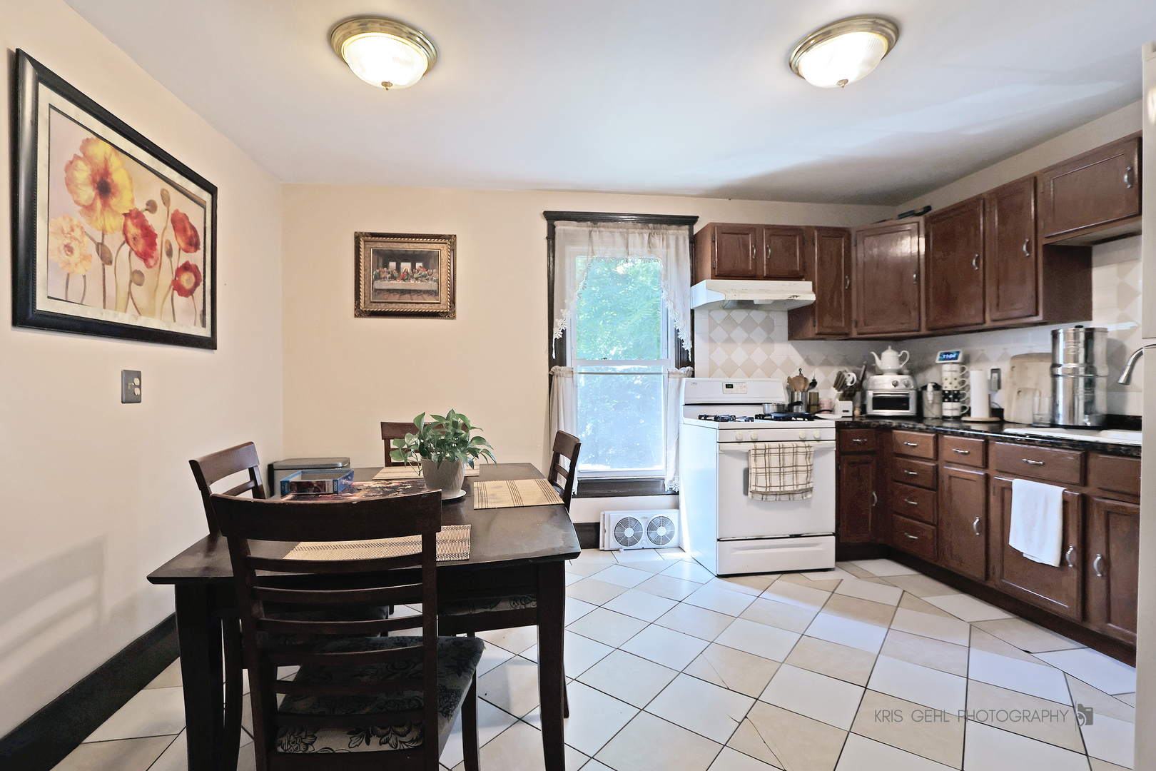 38878 N Sheridan Road, Beach Park, IL 60099