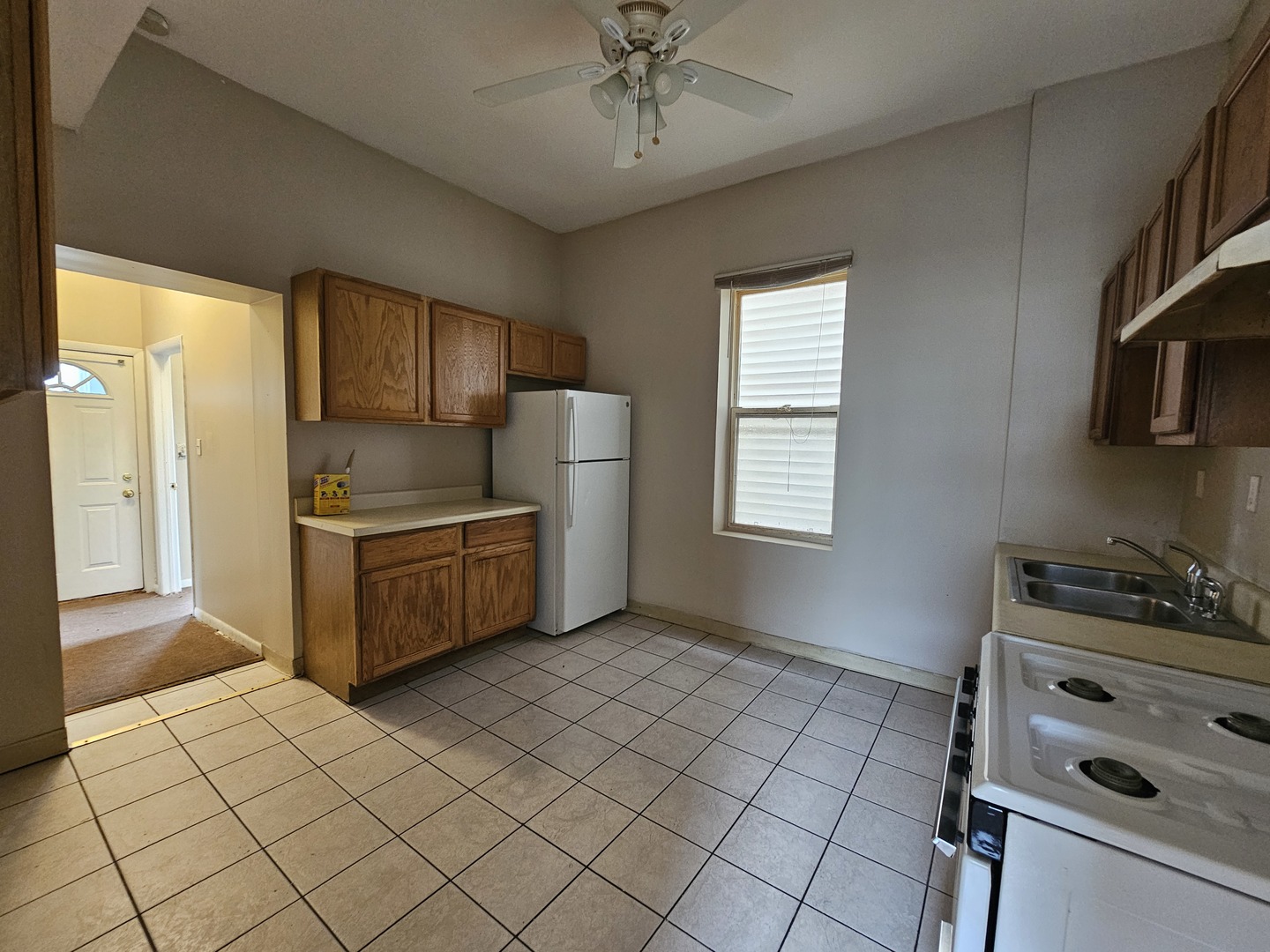 8813 S Buffalo Avenue, Chicago, IL 60617