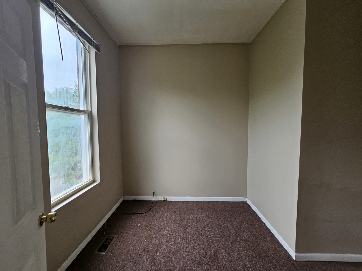 8813 S Buffalo Avenue, Chicago, IL 60617