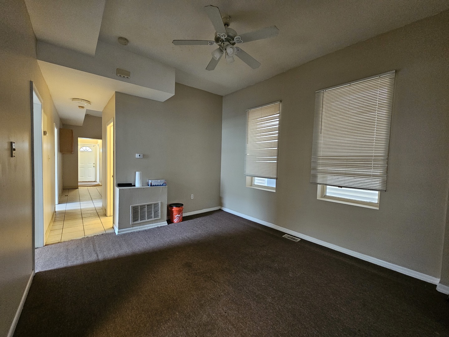 8813 S Buffalo Avenue, Chicago, IL 60617