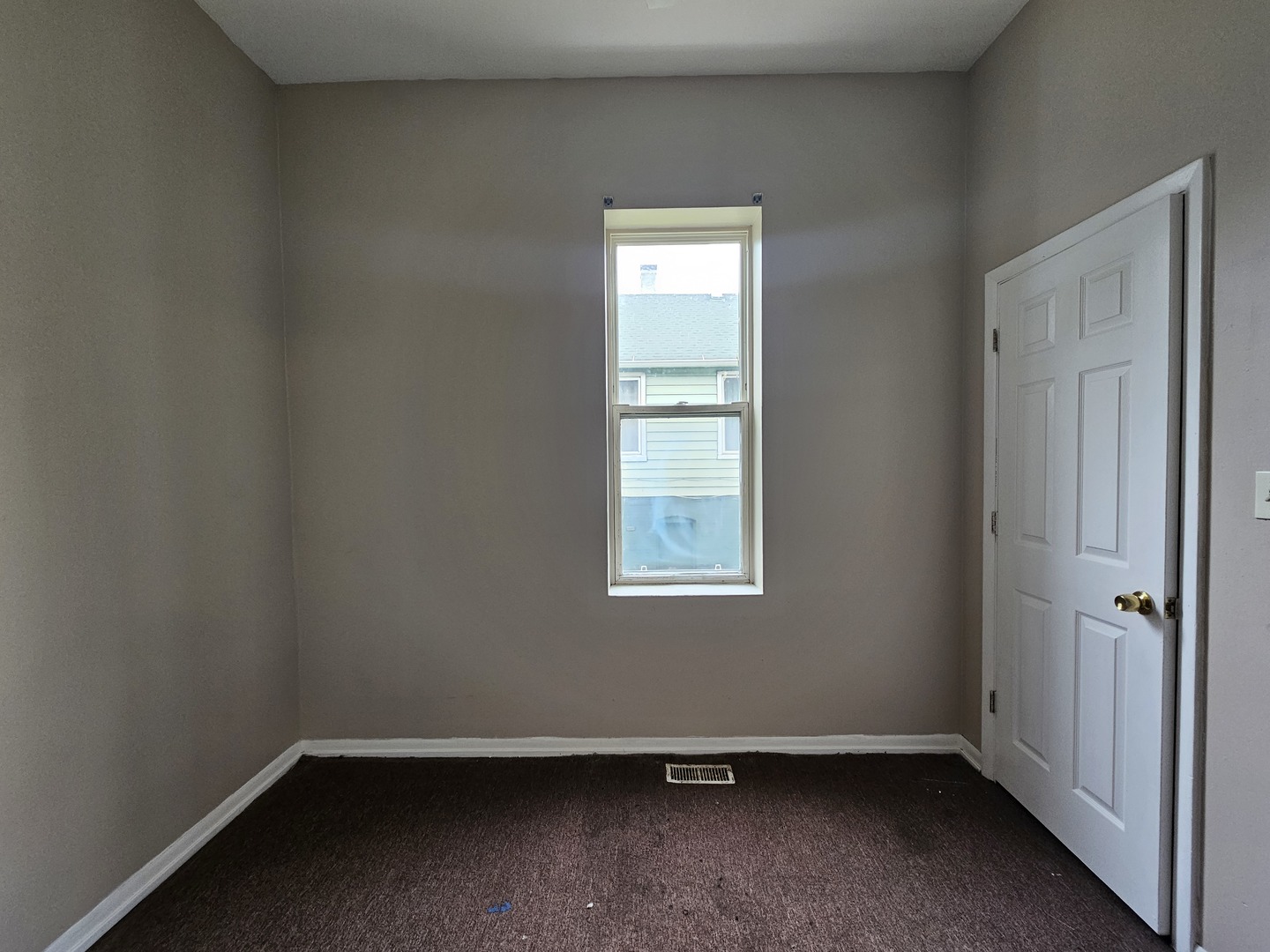 8813 S Buffalo Avenue, Chicago, IL 60617