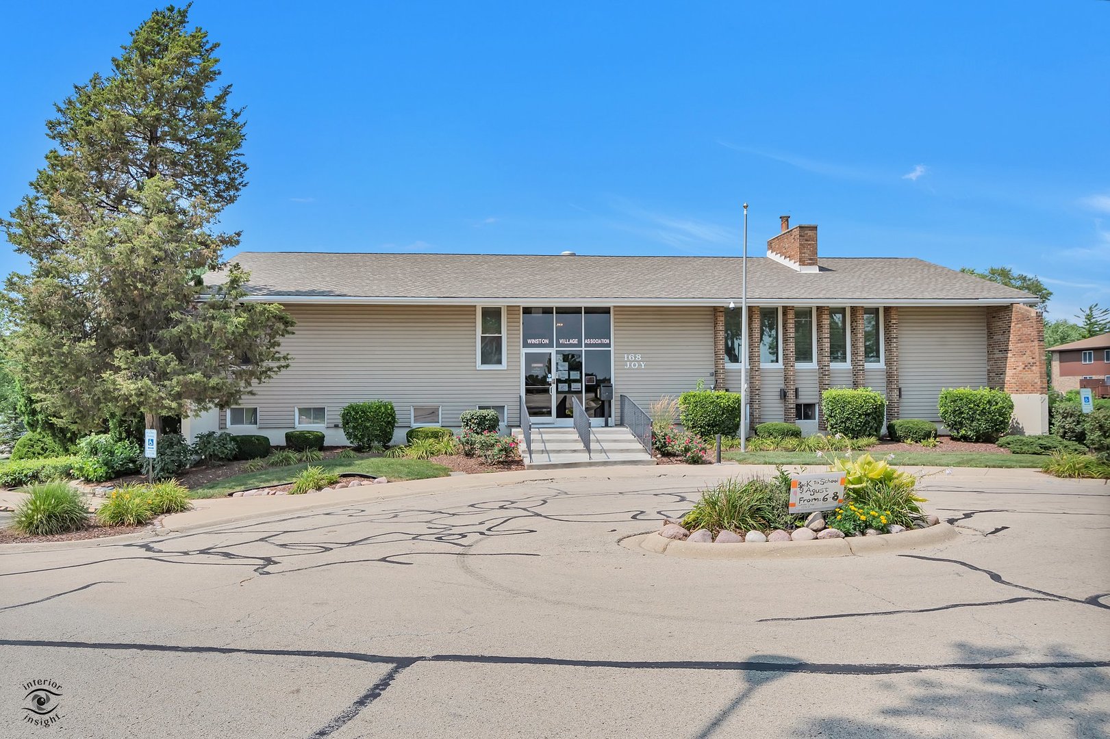172 Pamela Drive, Bolingbrook, IL 60440