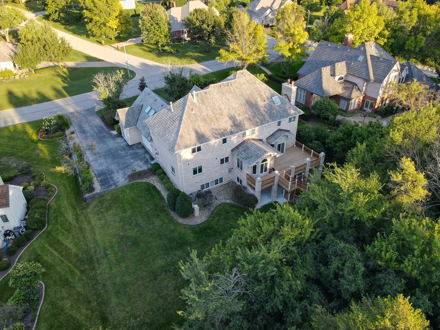 15220 Arbor Drive, Orland Park, IL 60467