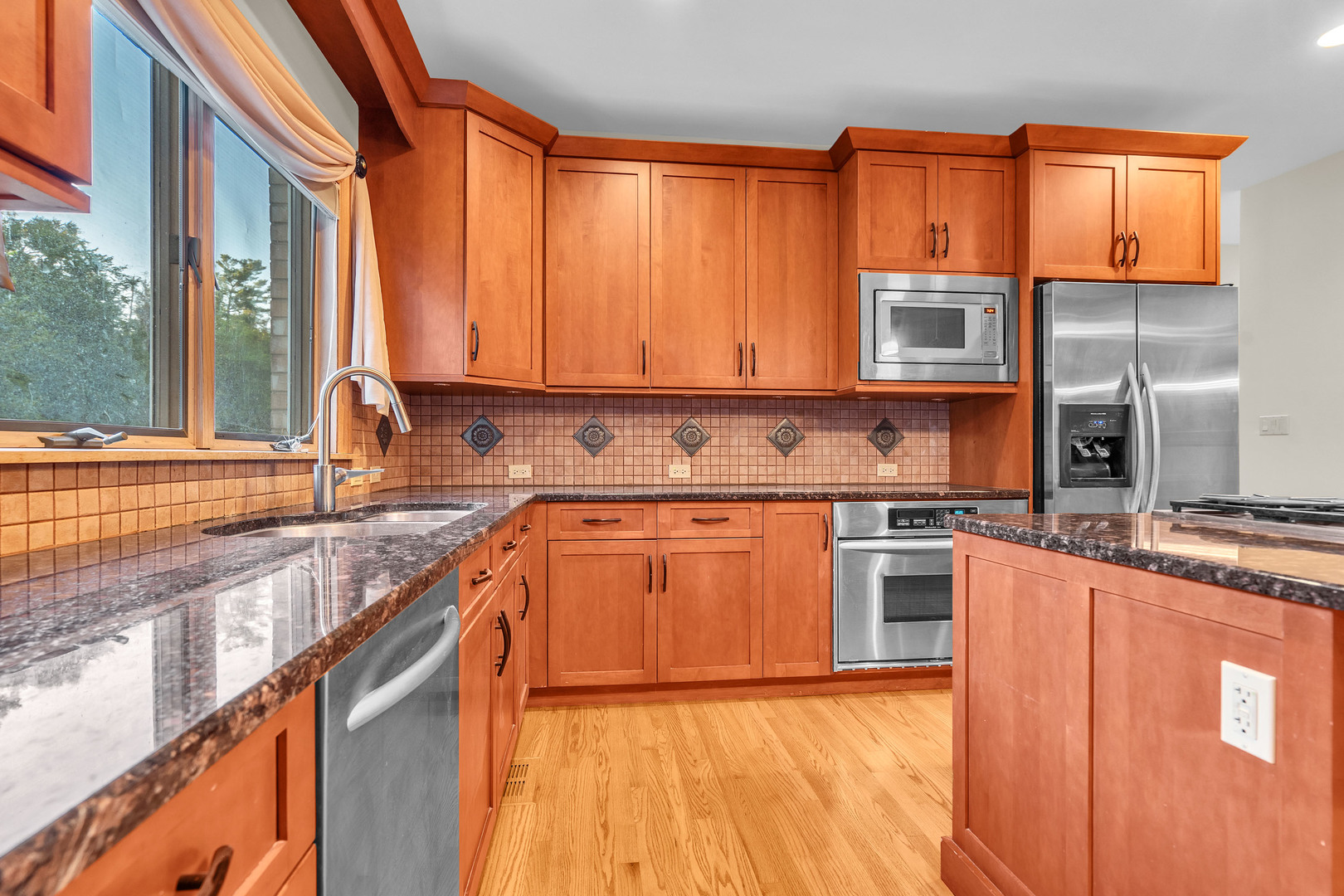 15220 Arbor Drive, Orland Park, IL 60467