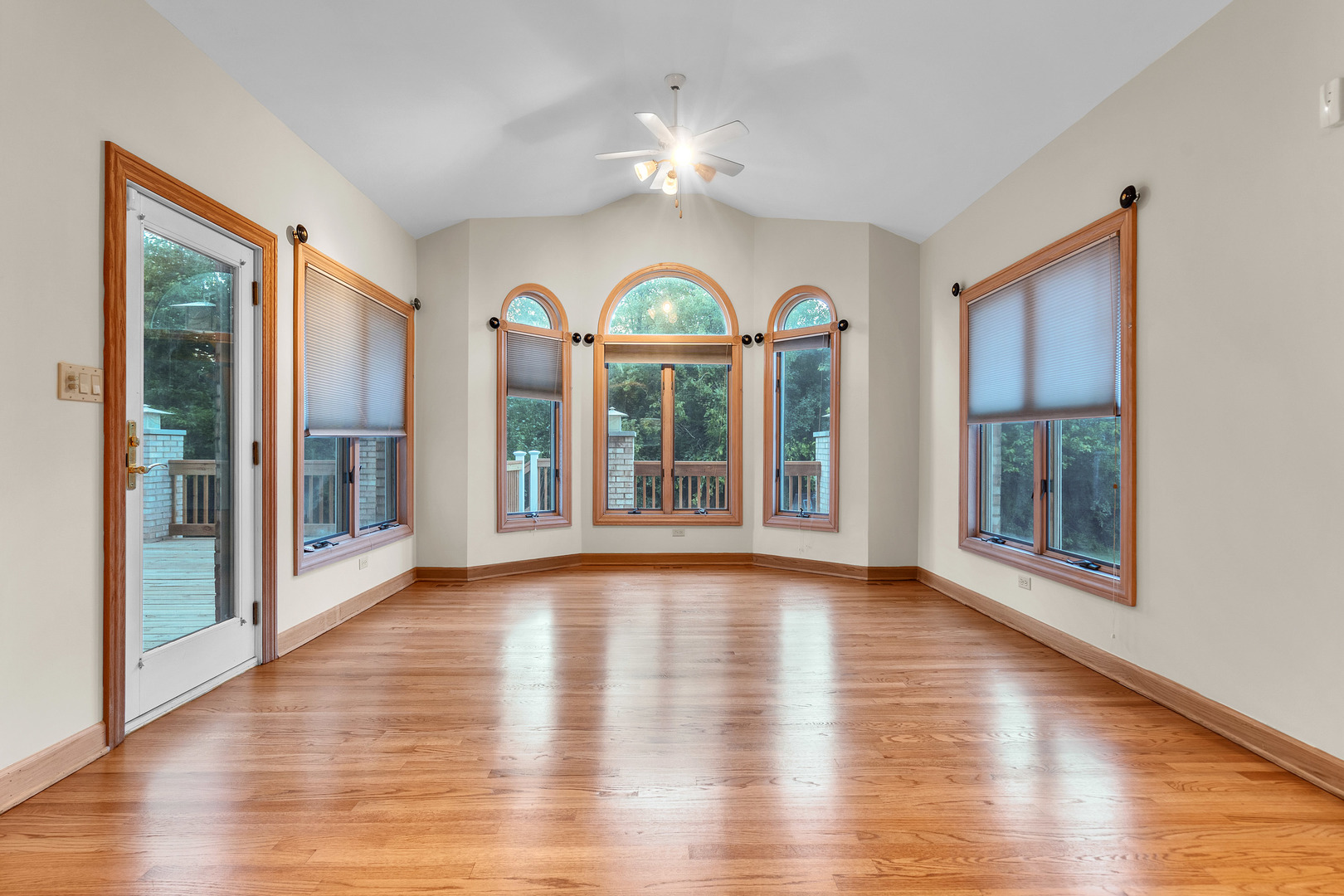 15220 Arbor Drive, Orland Park, IL 60467