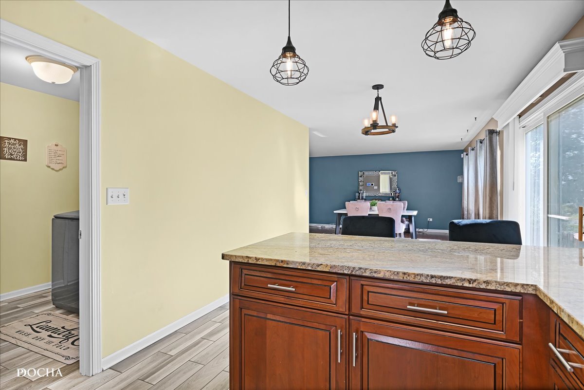 1757 Stonegate Drive, Montgomery, IL 60538