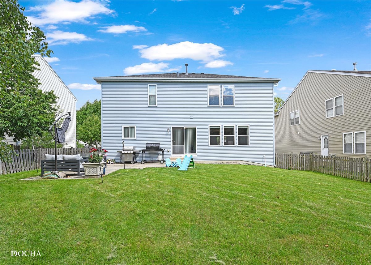1757 Stonegate Drive, Montgomery, IL 60538