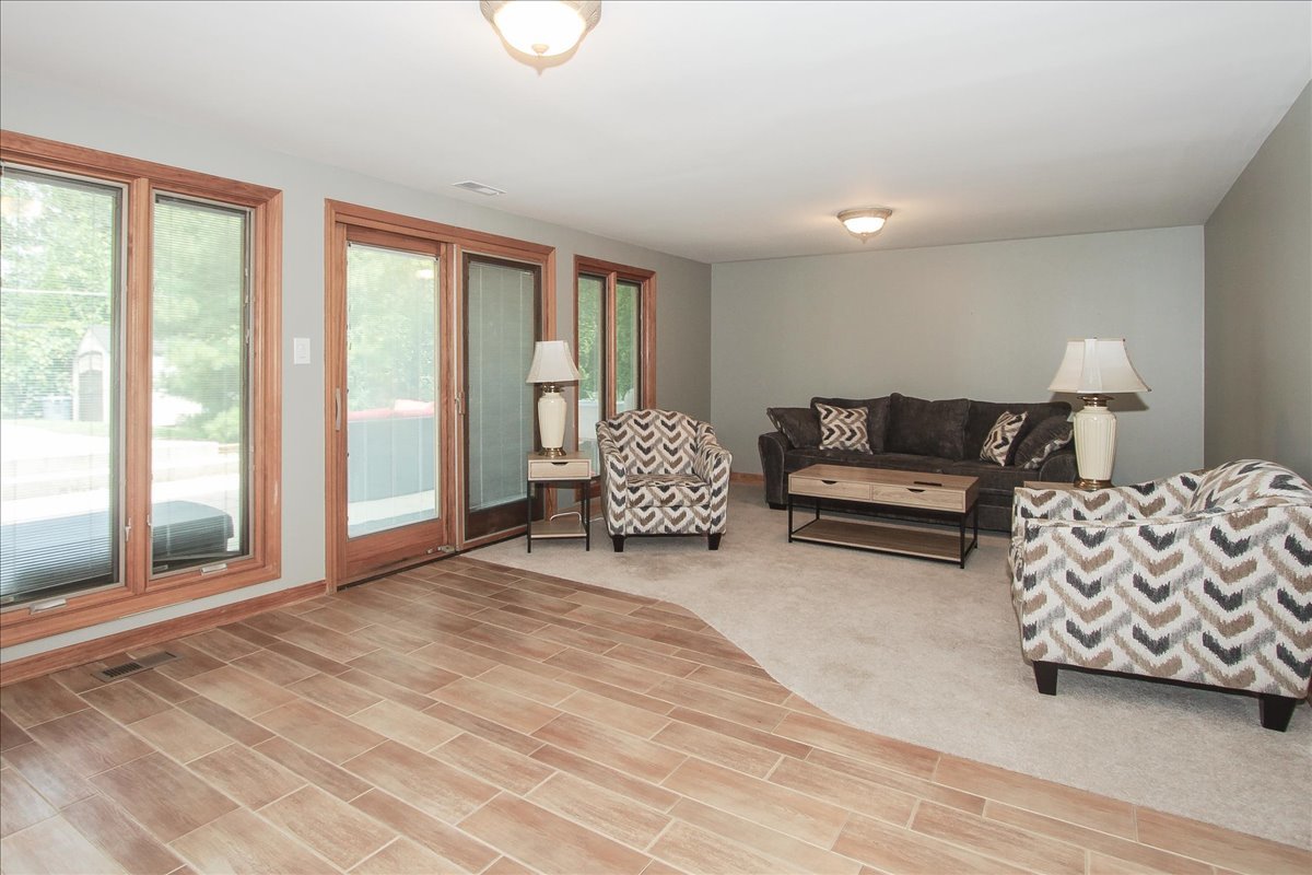 20W608 22nd Street, Lombard, IL 60148