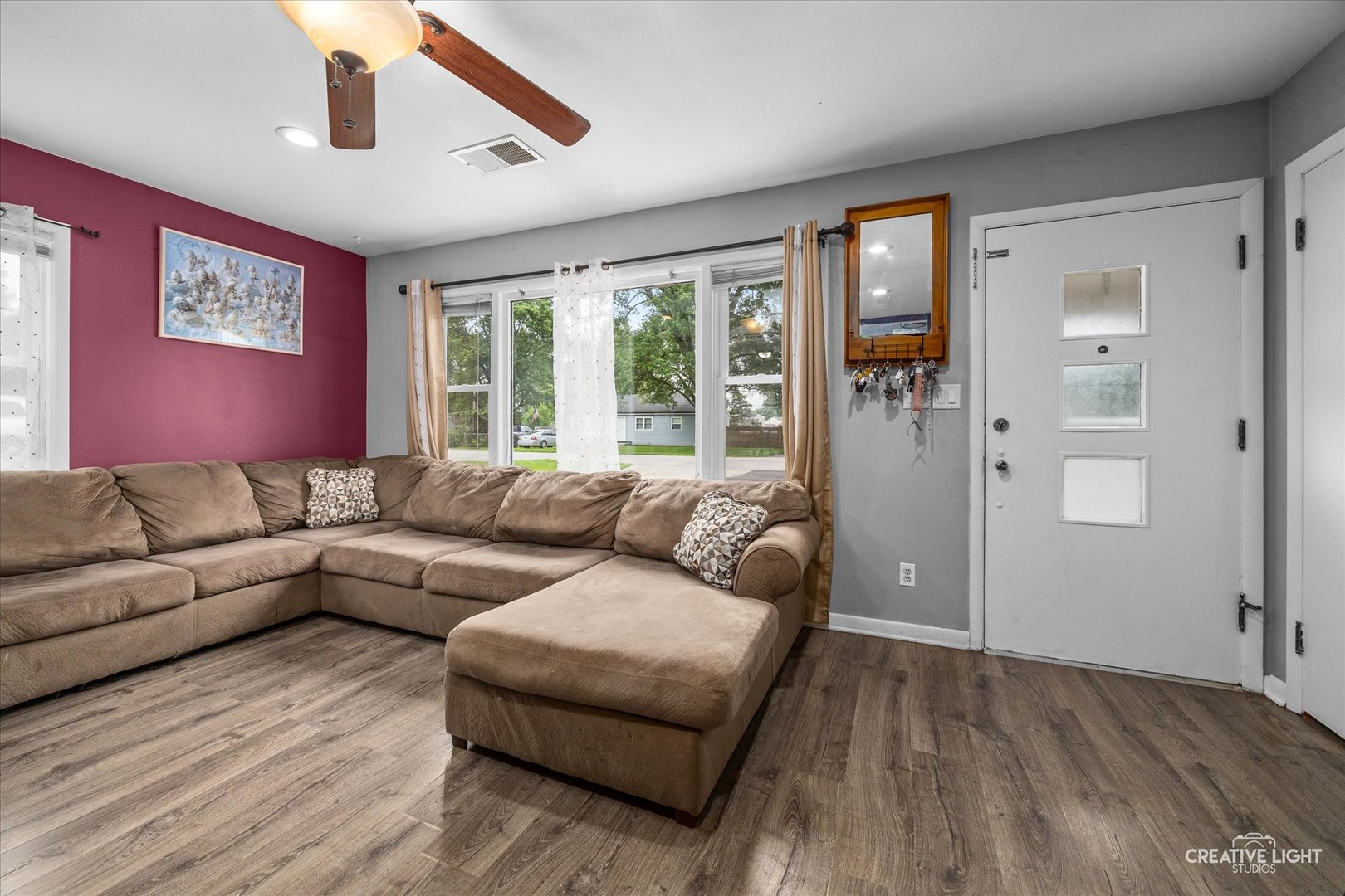 1207 Sundown Drive, Aurora, IL 60506