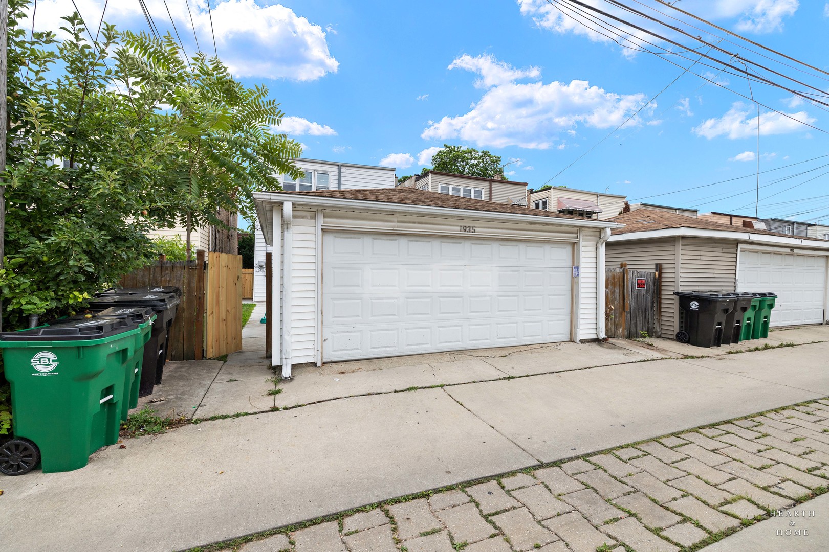 1935 Harvey Avenue, Berwyn, IL 60402