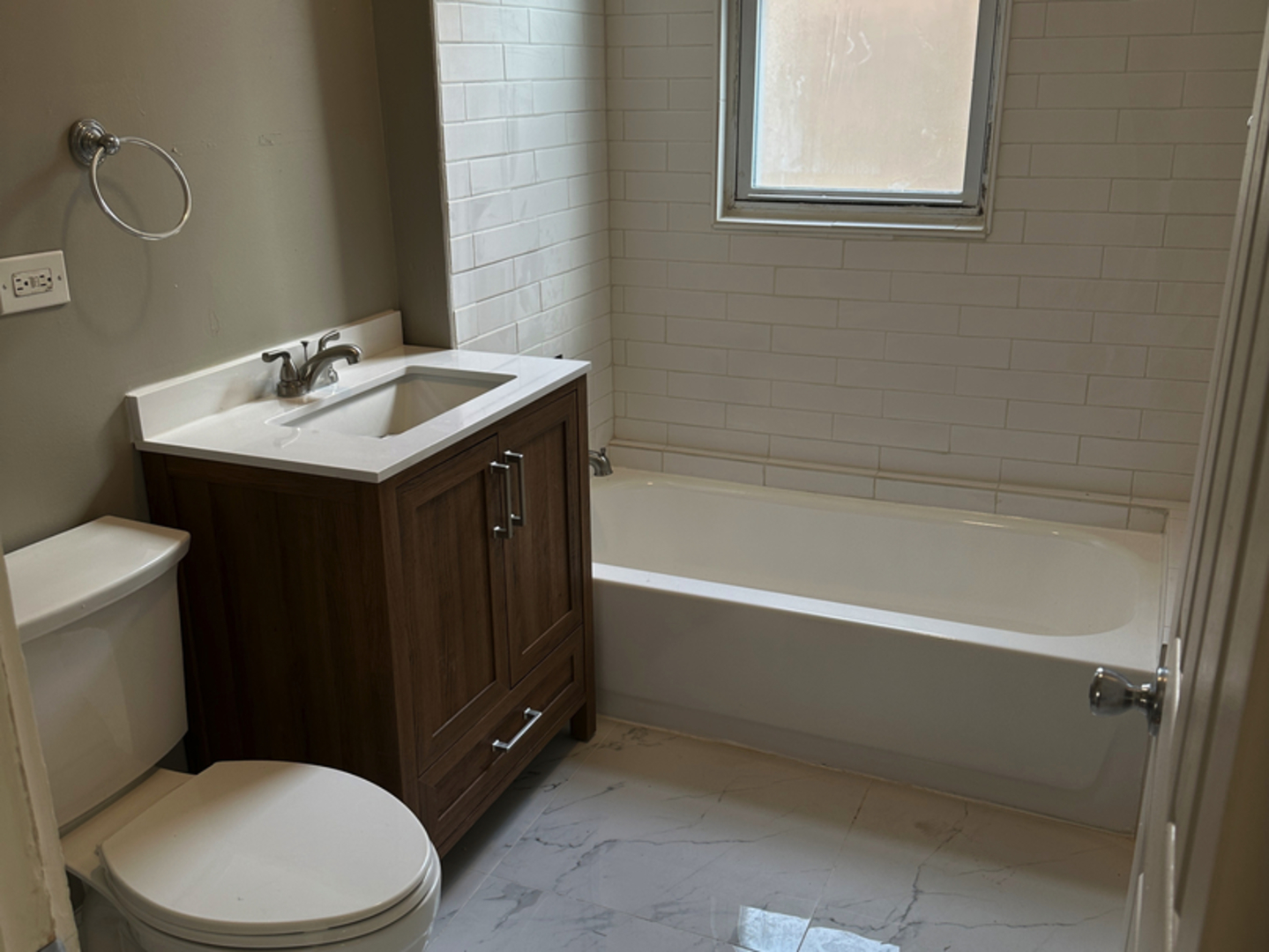 1935 Harvey Avenue, Berwyn, IL 60402