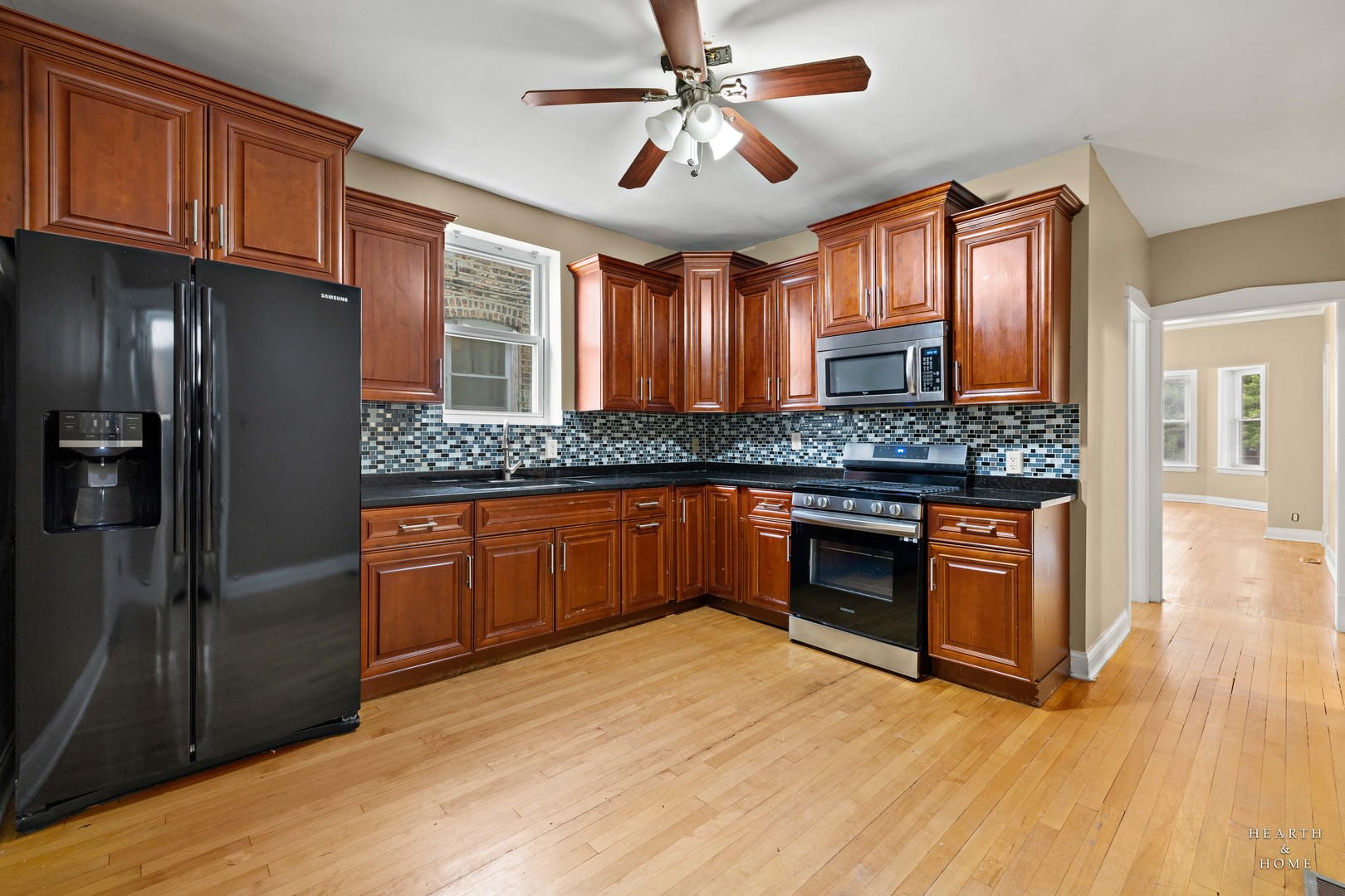 1935 Harvey Avenue, Berwyn, IL 60402