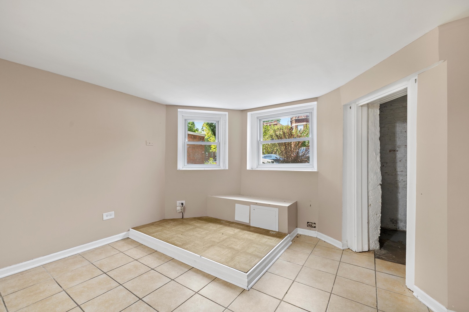 1935 Harvey Avenue, Berwyn, IL 60402