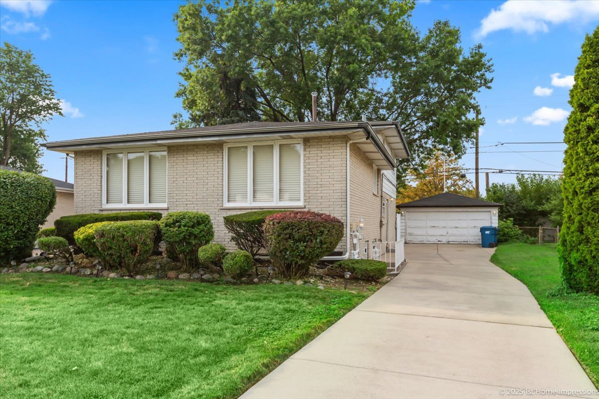 4405 W Fey Lane, Alsip, IL 60803