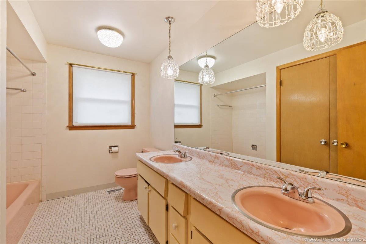 4405 W Fey Lane, Alsip, IL 60803