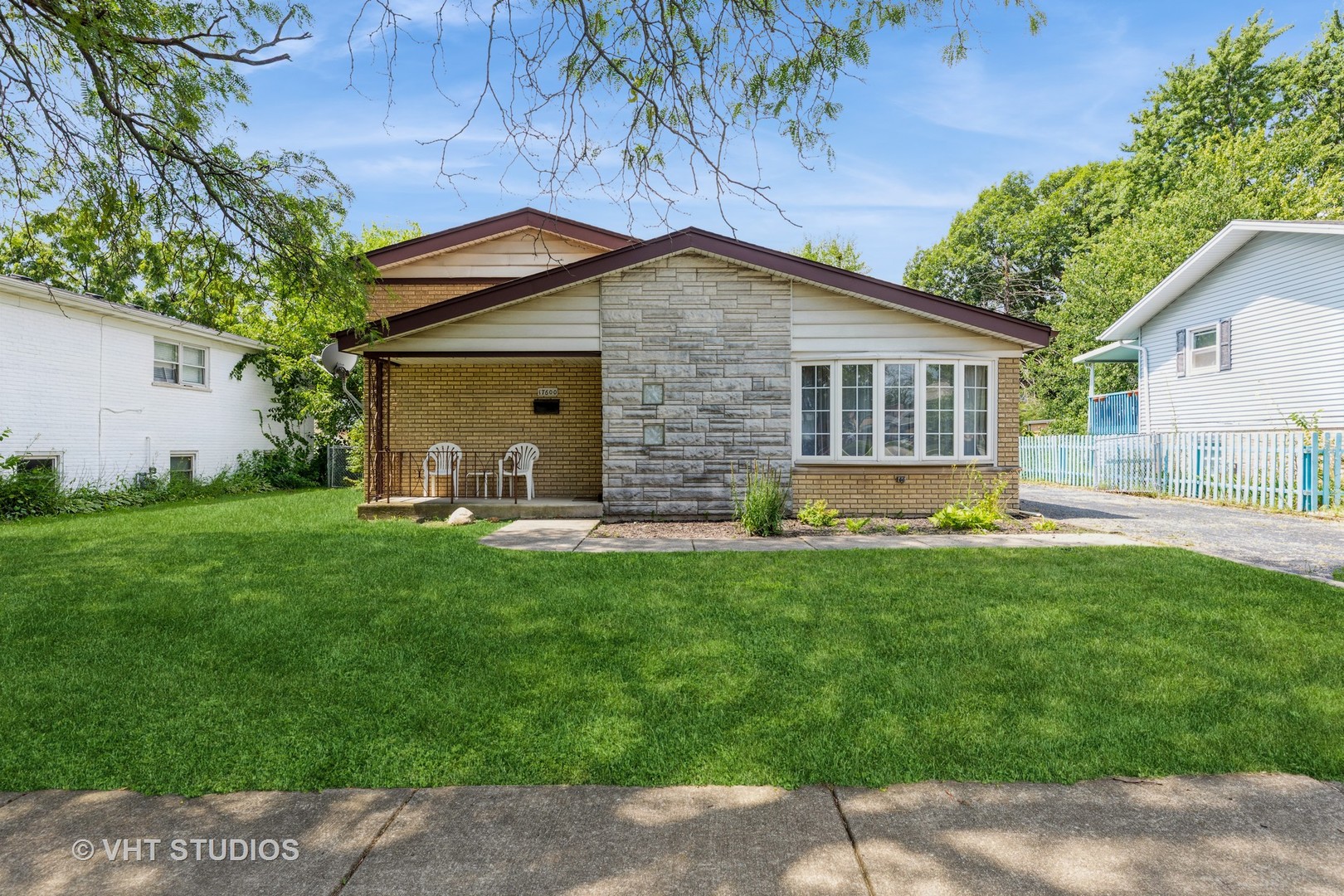 17600 70th Court, Tinley Park, IL 60477