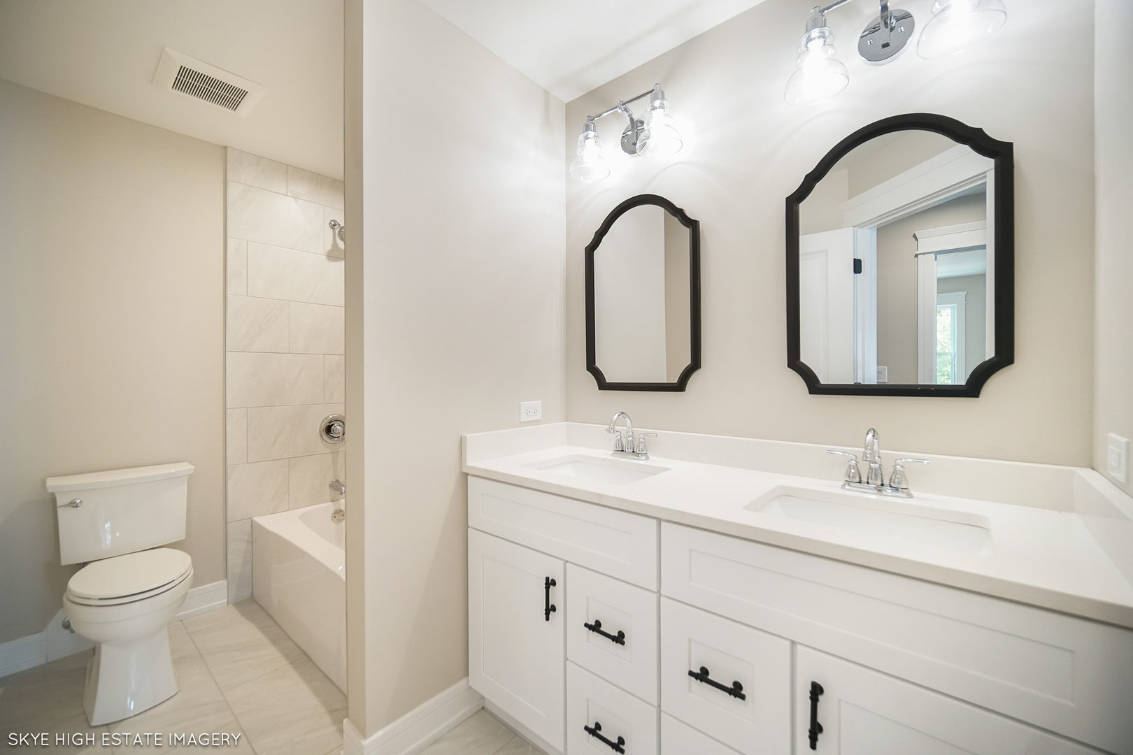 420 Wilson Street, Downers Grove, IL 60515