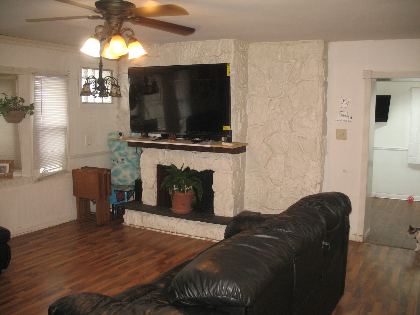 140 Fairwood Drive, Bolingbrook, IL 60440
