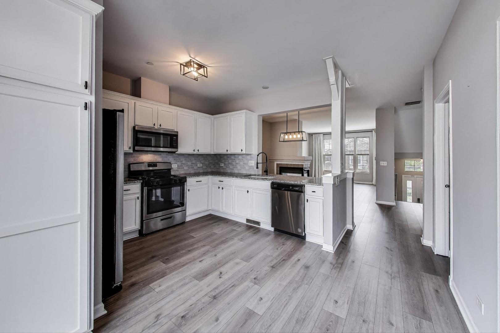 3006 Concord Lane, Wadsworth, IL 60083