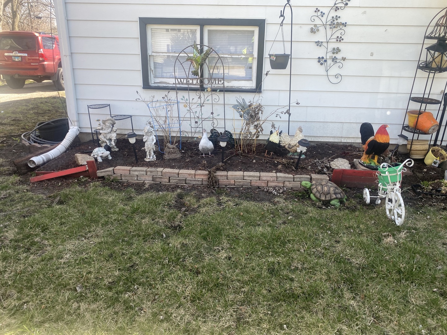 1716 Rogers Avenue, McHenry, IL 60050