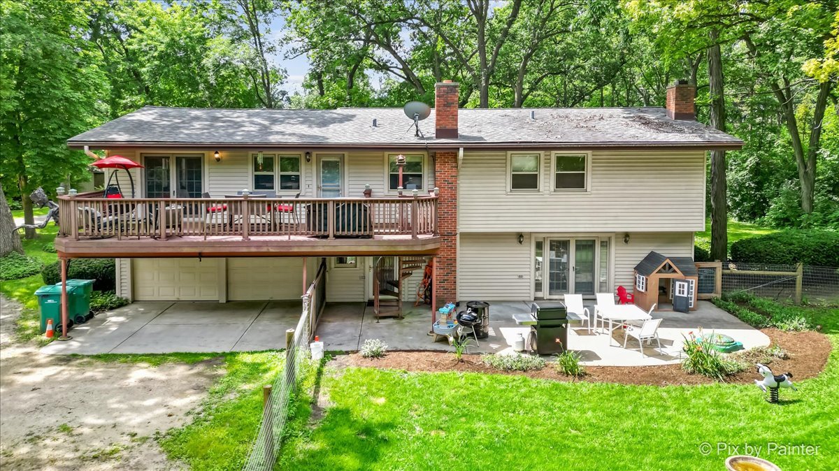 13N415 Burlington Road, Hampshire, IL 60140