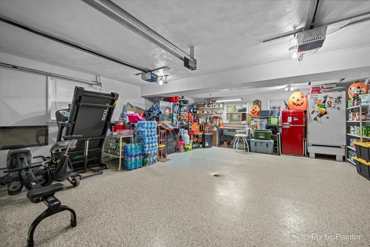 13N415 Burlington Road, Hampshire, IL 60140