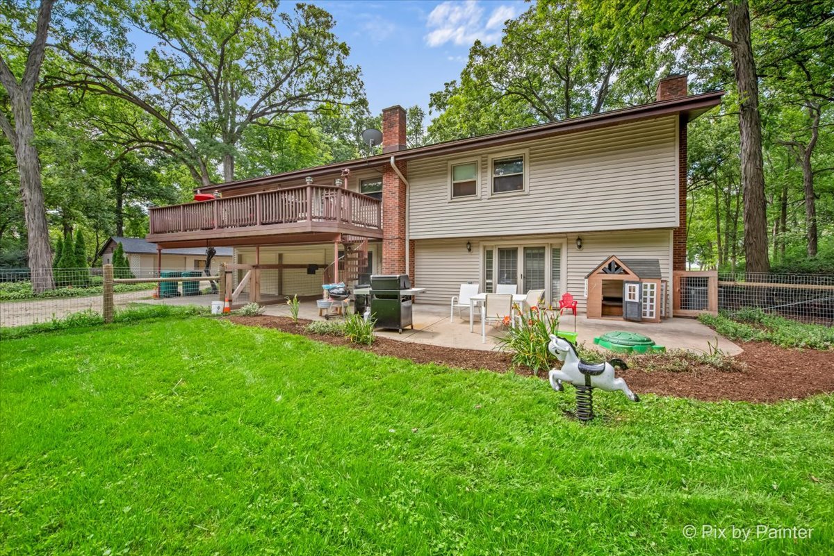 13N415 Burlington Road, Hampshire, IL 60140