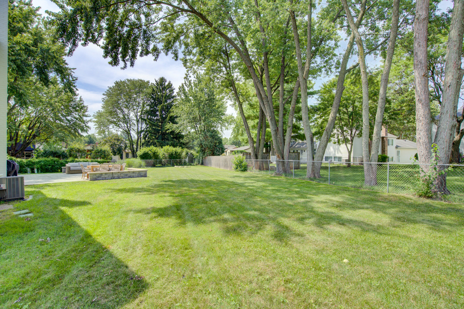 1344 Fir Court, Naperville, IL 60540