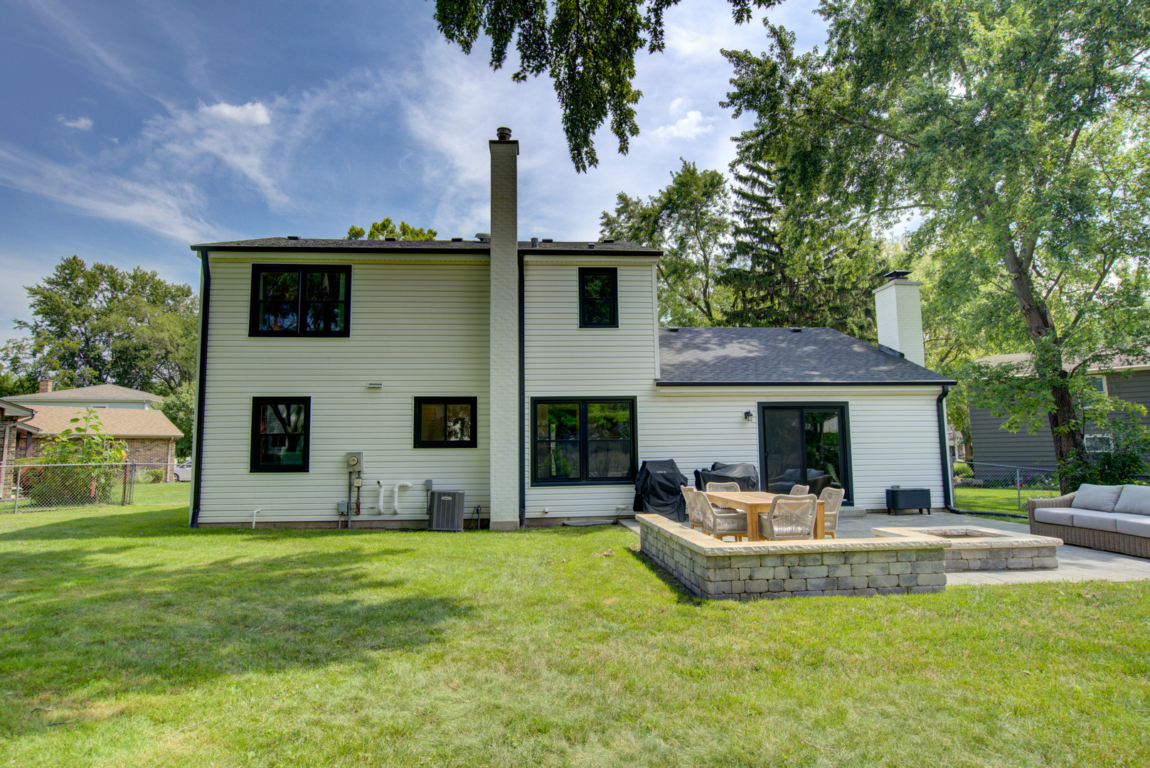 1344 Fir Court, Naperville, IL 60540