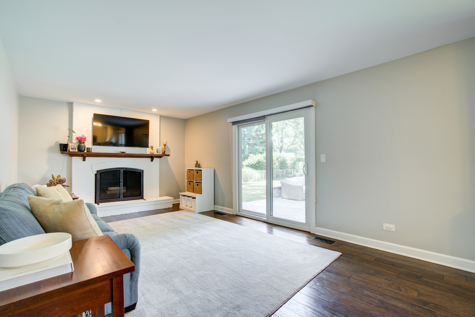 1344 Fir Court, Naperville, IL 60540